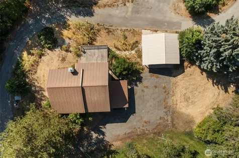 5177 Woodring Canyon Road Cashmere WA 98815