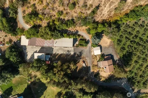 5177 Woodring Canyon Road Cashmere WA 98815