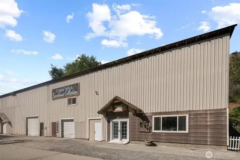 5177 Woodring Canyon Road Cashmere WA 98815