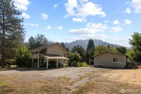 5177 Woodring Canyon Road Cashmere WA 98815