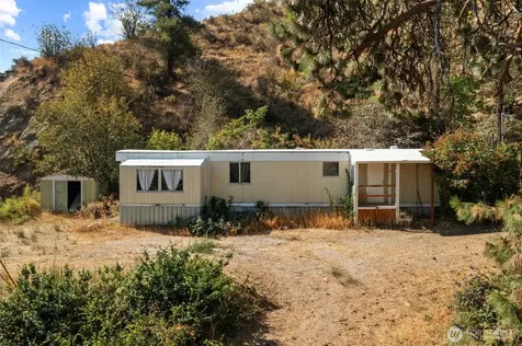 5177 Woodring Canyon Road Cashmere WA 98815
