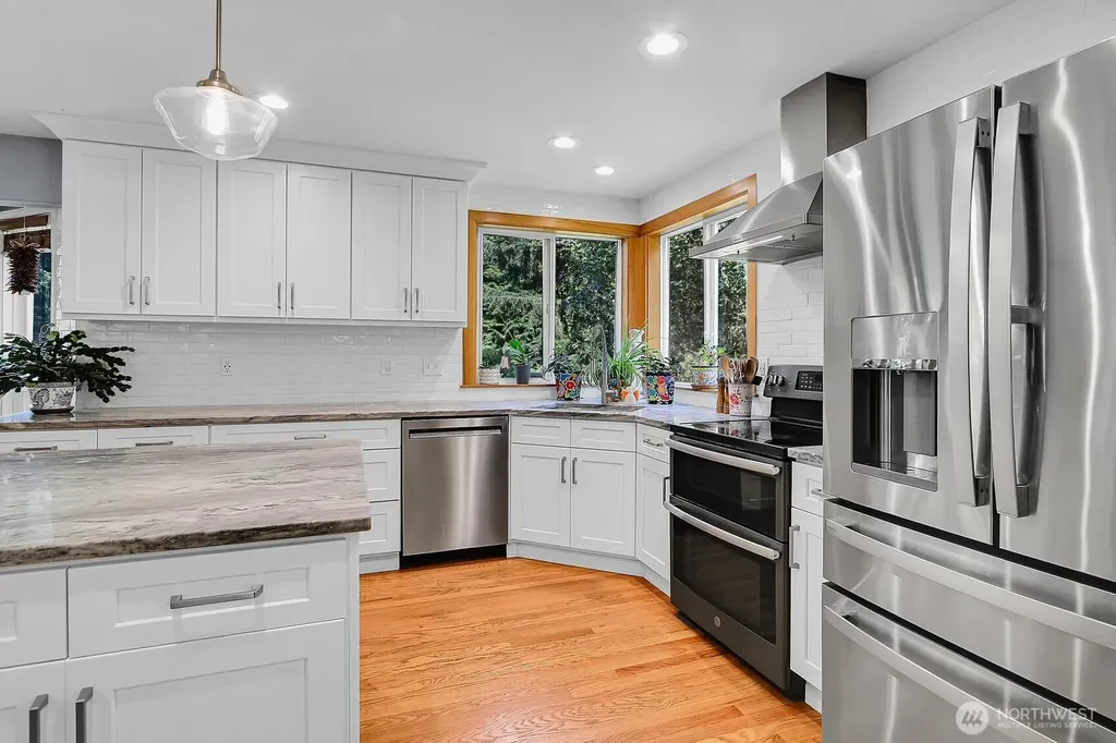 6807 156th Street NW Stanwood WA 98292