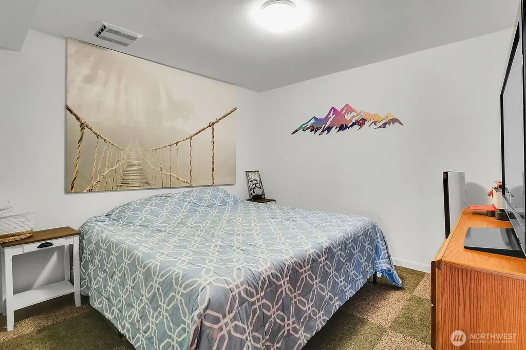 6807 156th Street NW Stanwood WA 98292