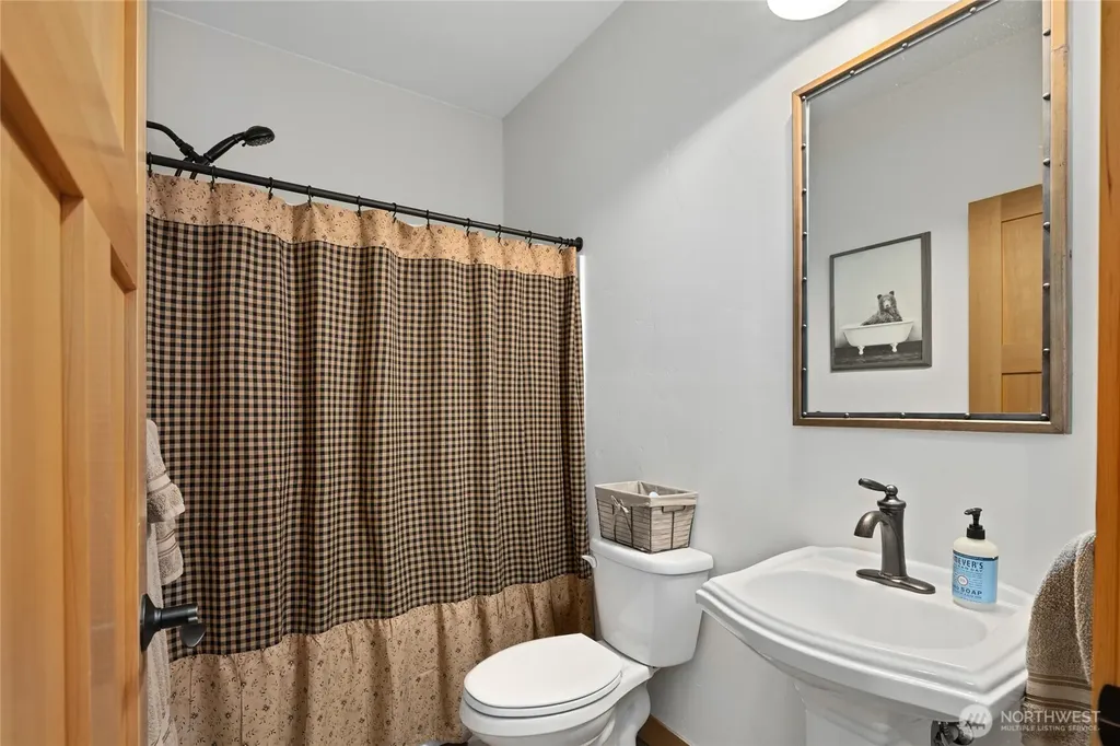 1560 Sage Hills Drive Ellensburg WA 98926