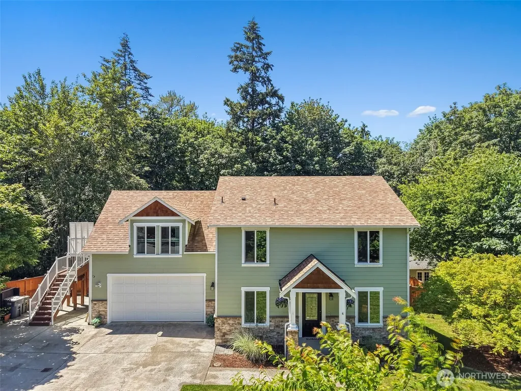 1312 203rd Avenue E Lake Tapps WA 98391