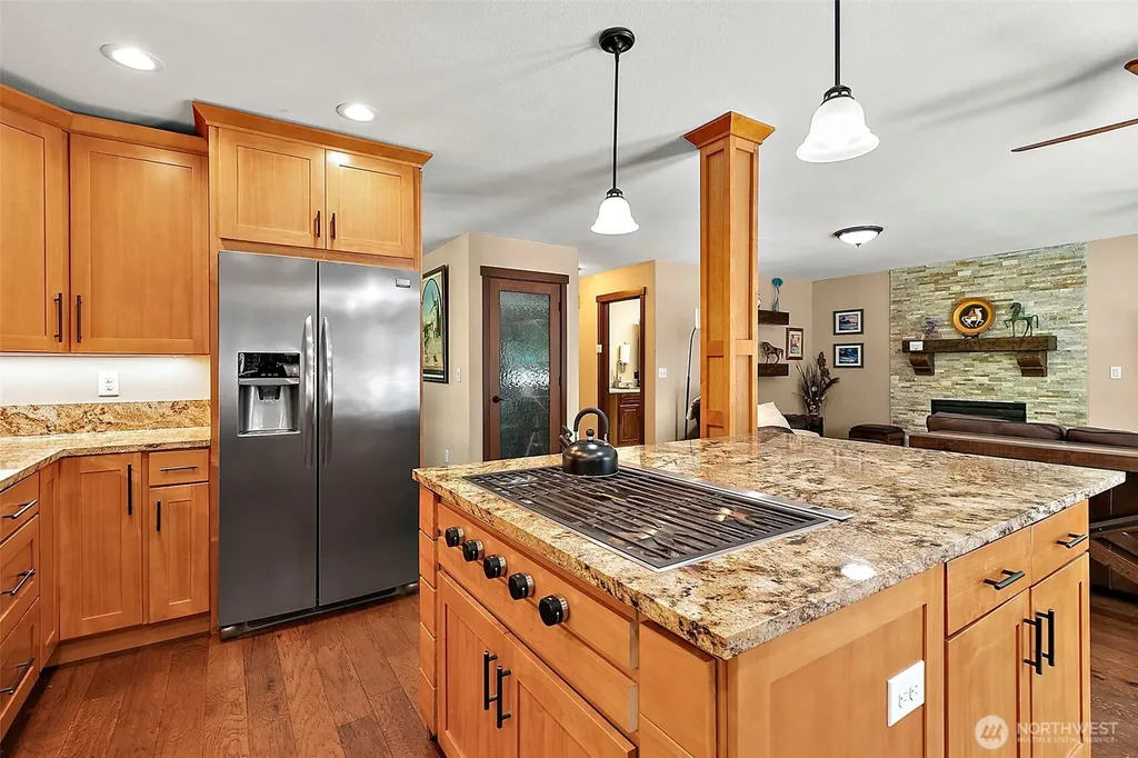 1312 203rd Avenue E Lake Tapps WA 98391