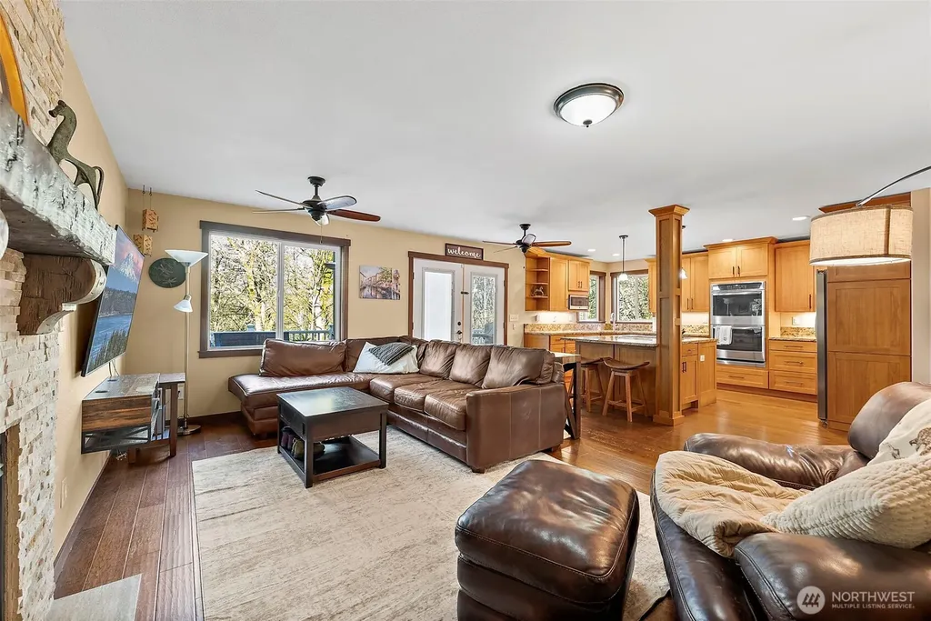 1312 203rd Avenue E Lake Tapps WA 98391