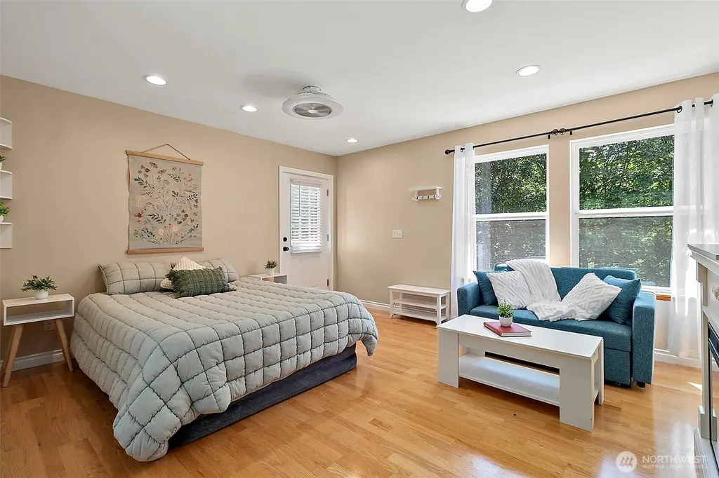 1312 203rd Avenue E Lake Tapps WA 98391