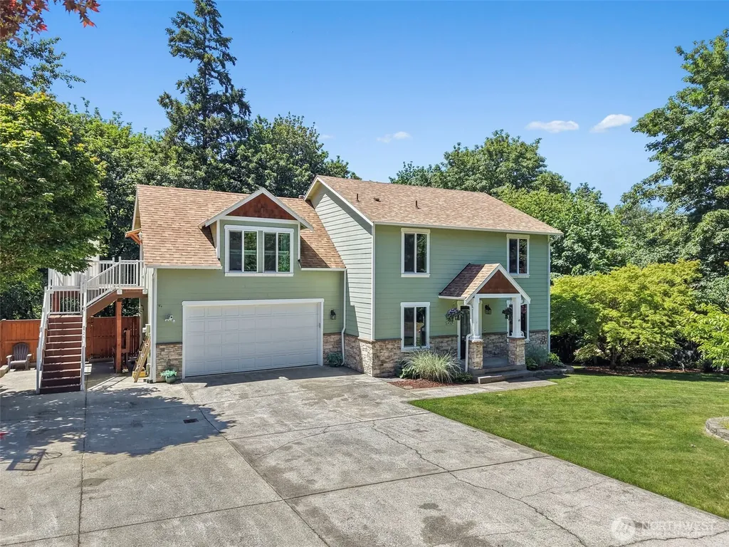 1312 203rd Avenue E Lake Tapps WA 98391