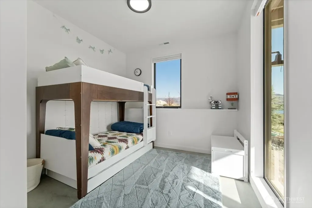 140 Clos Chevalle Road Chelan WA 98816