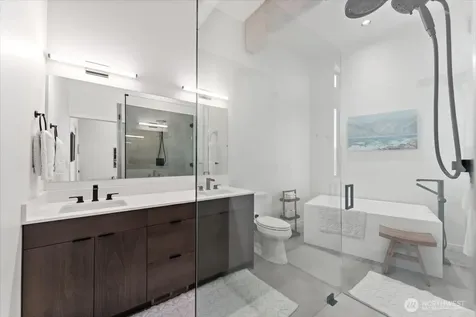 140 Clos Chevalle Road Chelan WA 98816