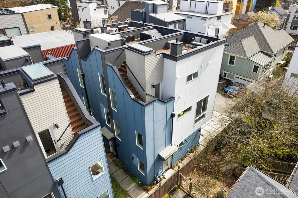 2441 NW 61st Street Seattle WA 98107
