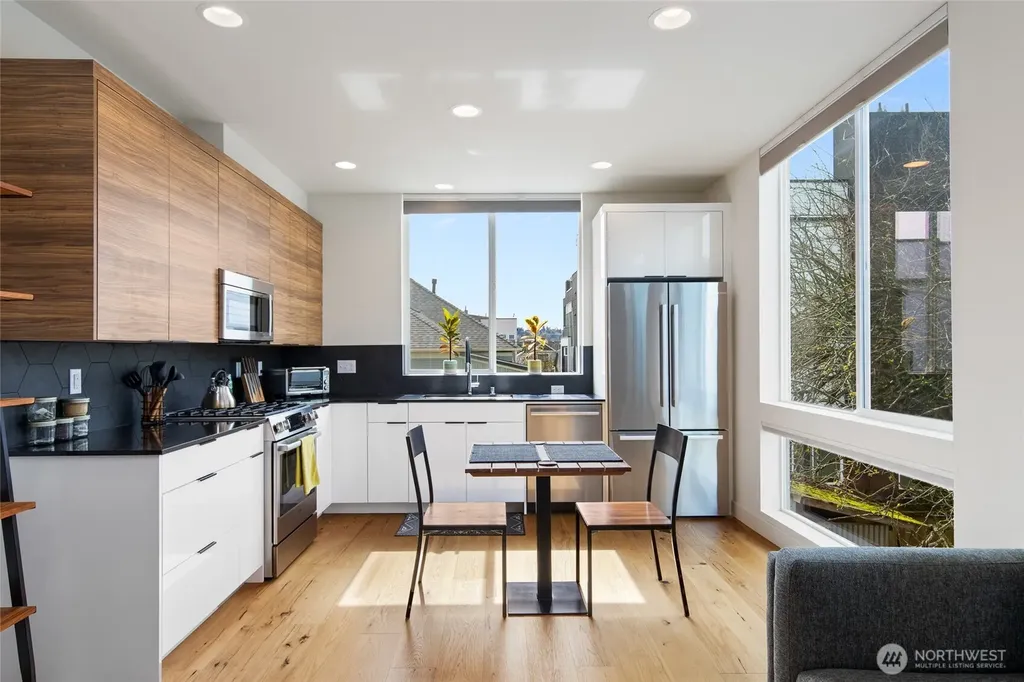 2441 NW 61st Street Seattle WA 98107