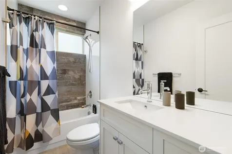 2441 NW 61st Street Seattle WA 98107