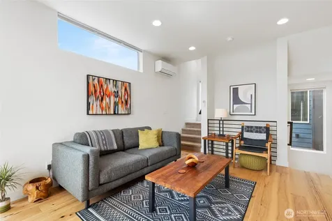 2441 NW 61st Street Seattle WA 98107