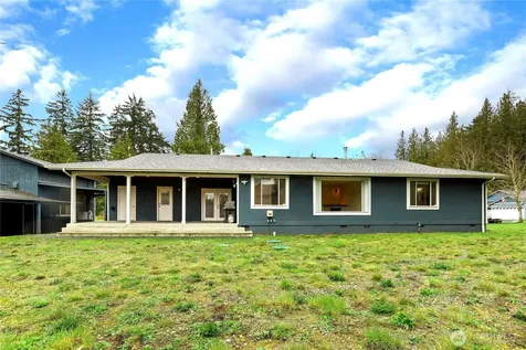 17415 79th Avenue E Puyallup WA 98375