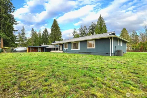 17415 79th Avenue E Puyallup WA 98375
