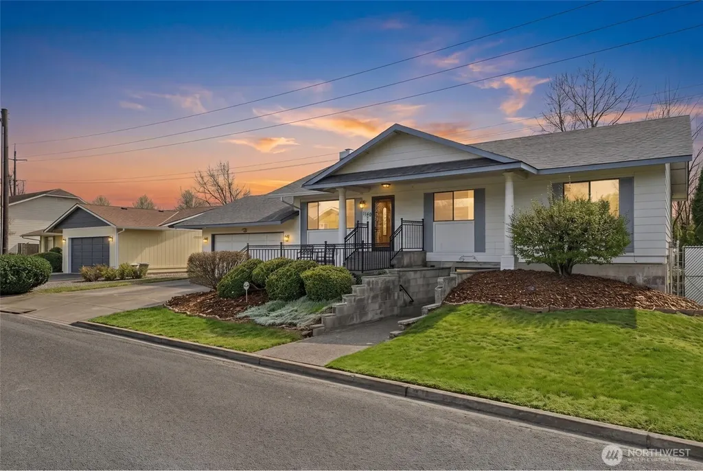 1140 SE Colonial Drive College Place WA 99324