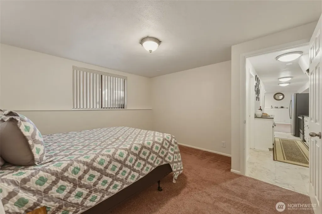 1140 SE Colonial Drive College Place WA 99324