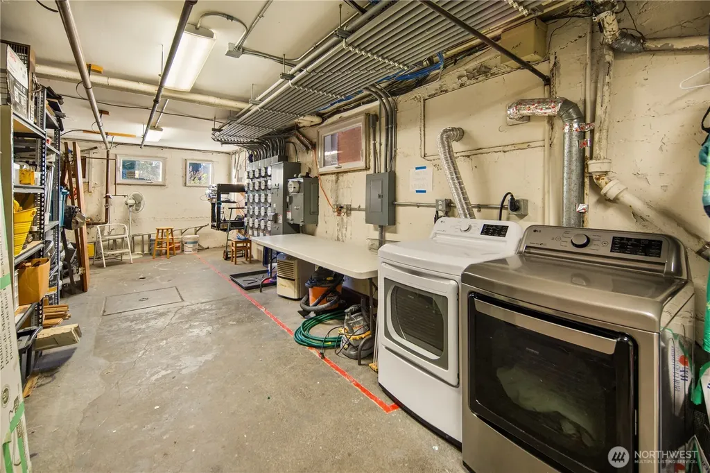 1726 15th Avenue Seattle WA 98122