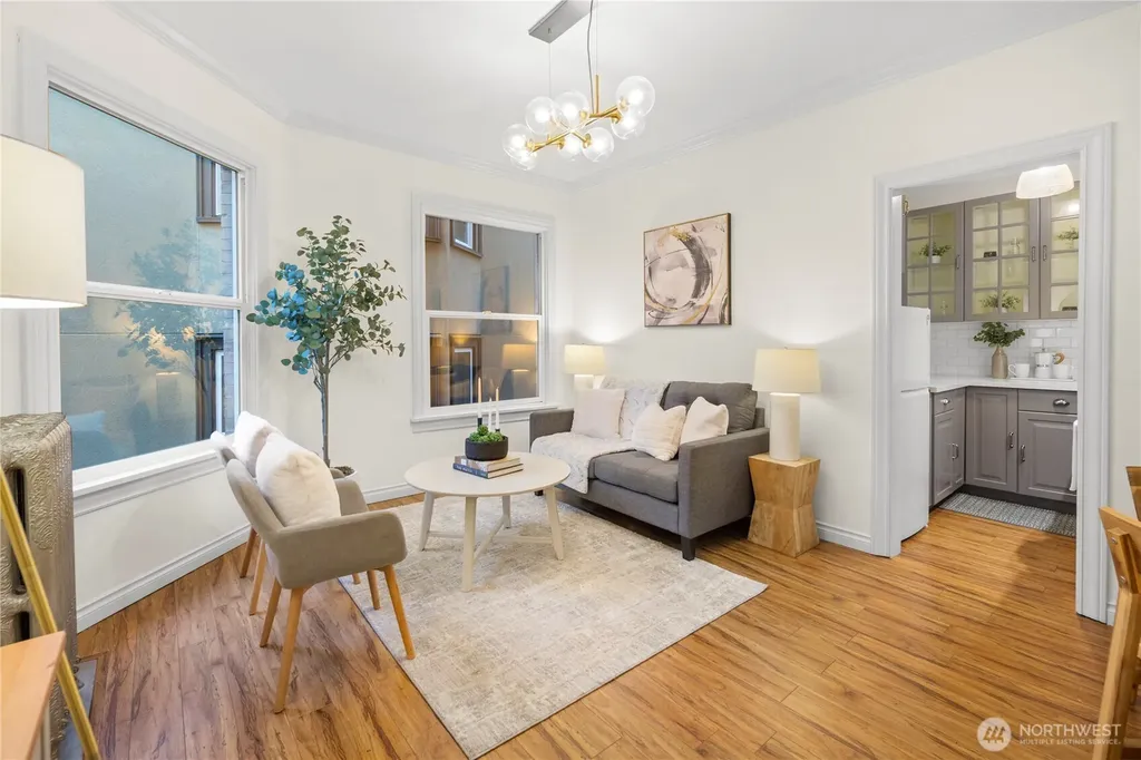 1726 15th Avenue Seattle WA 98122