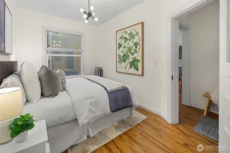 1726 15th Avenue Seattle WA 98122