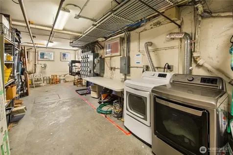 1726 15th Avenue Seattle WA 98122