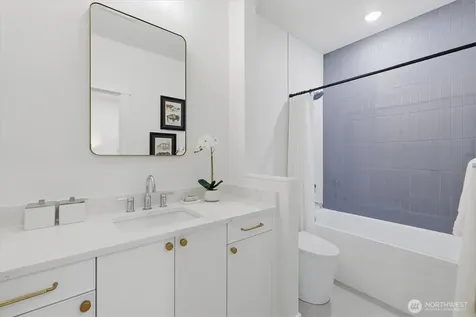 2010 Fairview Avenue E Seattle WA 98102