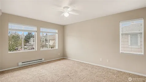 5819 S 232nd Place Kent WA 98032