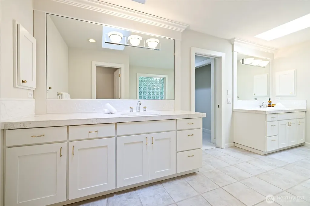 6082 167th Avenue SE Bellevue WA 98006