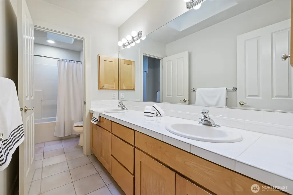 6082 167th Avenue SE Bellevue WA 98006