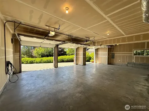 6082 167th Avenue SE Bellevue WA 98006
