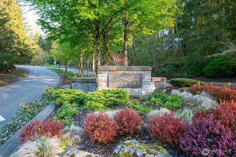 6082 167th Avenue SE Bellevue WA 98006
