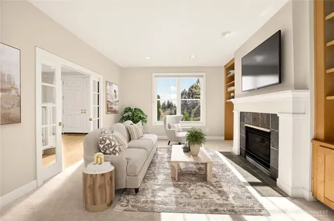 6082 167th Avenue SE Bellevue WA 98006