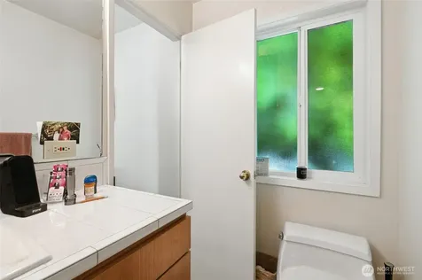 2650 120th Avenue NE Bellevue WA 98005