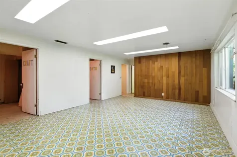2650 120th Avenue NE Bellevue WA 98005