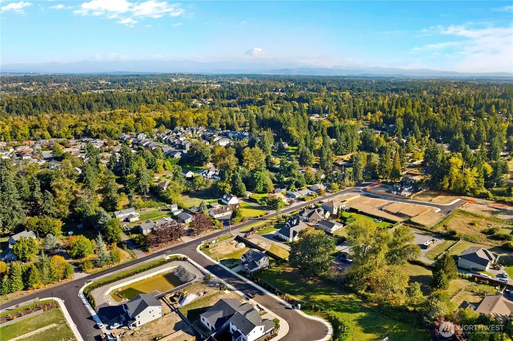 7161 91st Street E Puyallup WA 98371