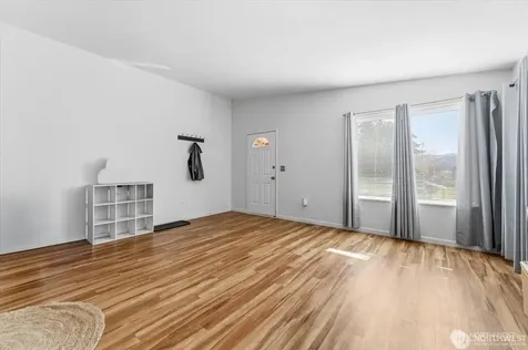 380 N Shore Court Manson WA 98831