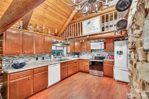 2263 Pine Tree Road Leavenworth WA 98826