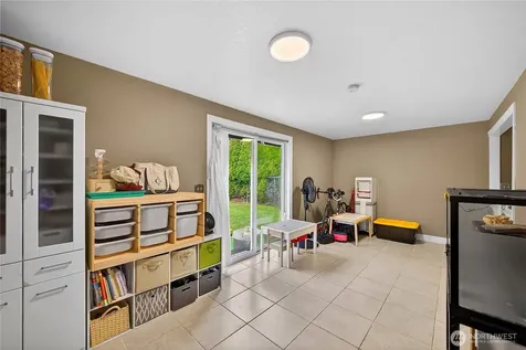 861 NW Haslo Place Oak Harbor WA 98277