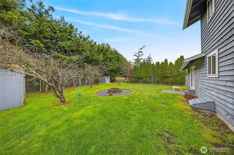 861 NW Haslo Place Oak Harbor WA 98277