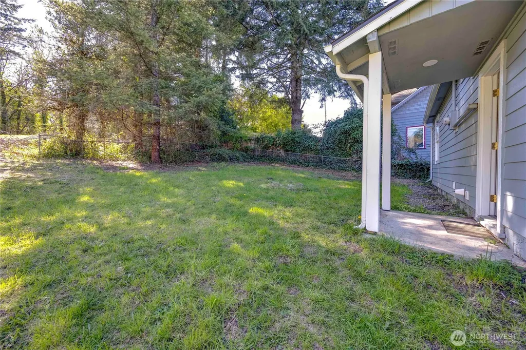 211 W Harvard Avenue Shelton WA 98584