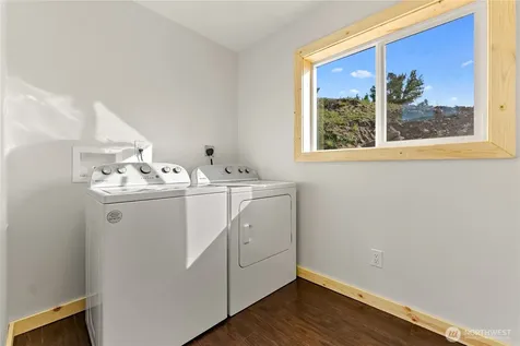 428 Castle Avenue Winthrop WA 98862
