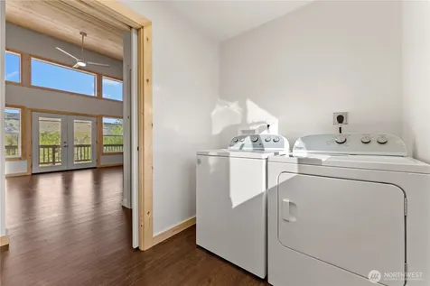 428 Castle Avenue Winthrop WA 98862