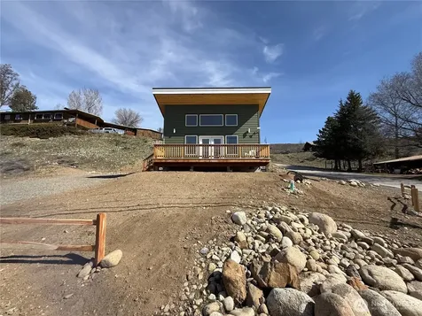 428 Castle Avenue Winthrop WA 98862