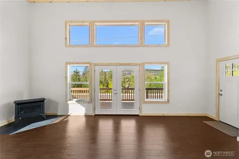 428 Castle Avenue Winthrop WA 98862