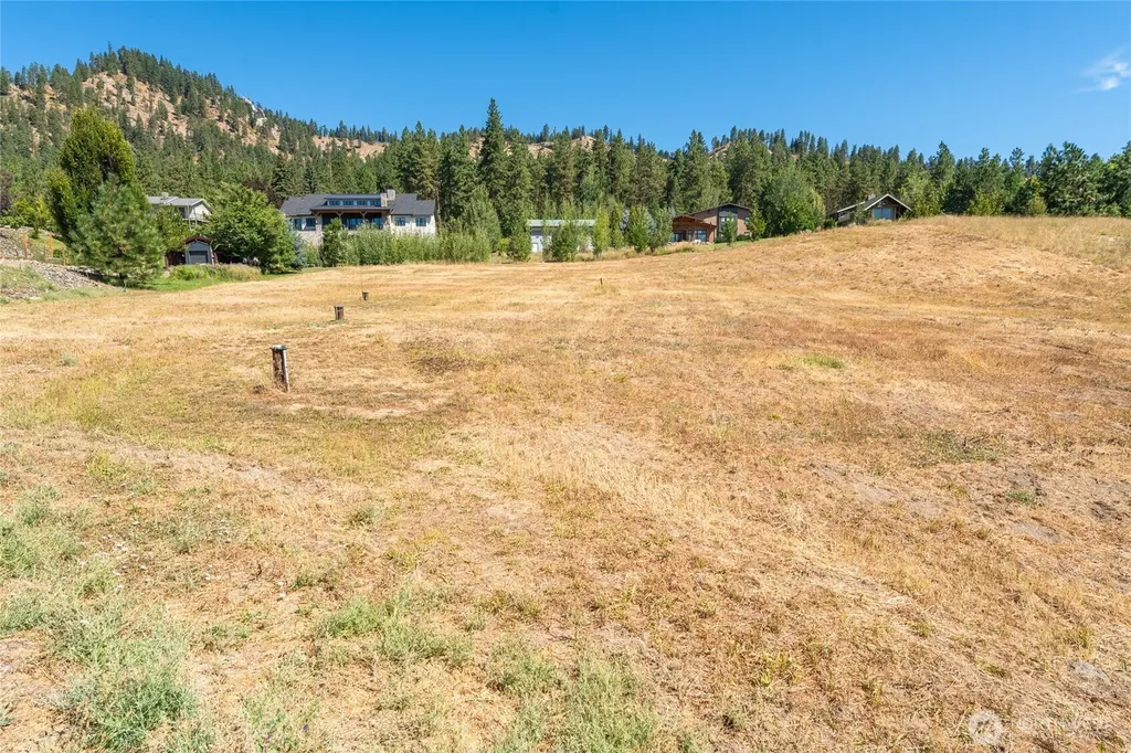 12250 Ski View Lane Leavenworth WA 98826