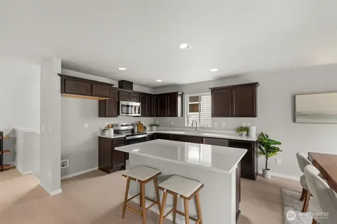 7427 45th Place NE Marysville WA 98270