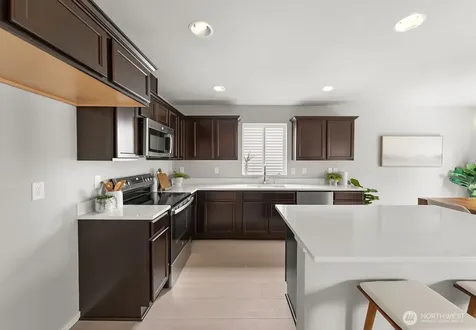 7427 45th Place NE Marysville WA 98270