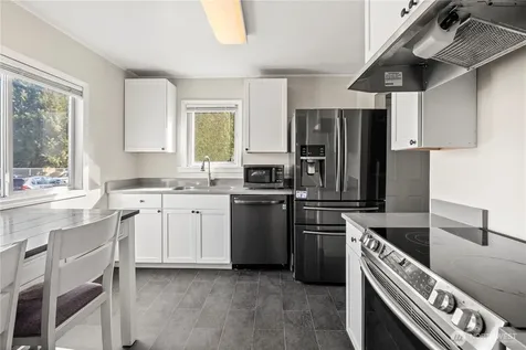 3810 S Asotin Street Tacoma WA 98418